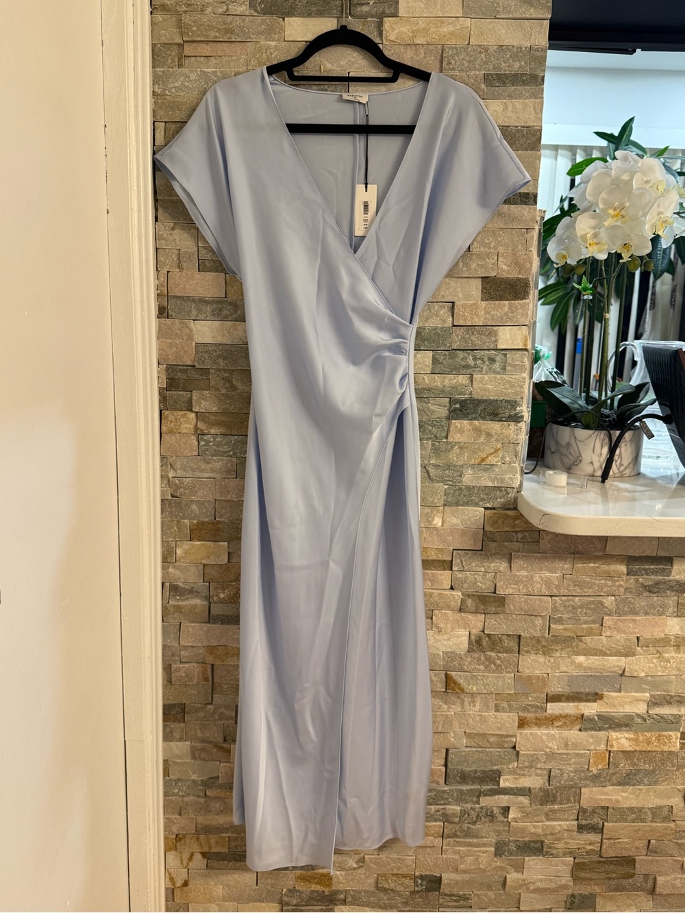 Aritzia Babaton Closing Satin Dress - Picture 9 of 13